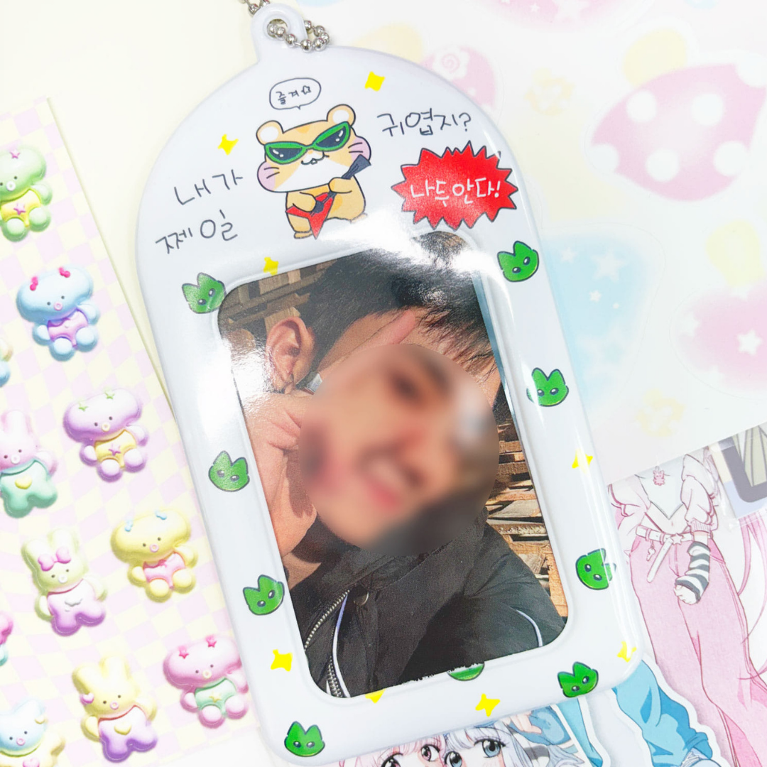 Am I cute? Yeah, Hamchi Photocard Holder Keychain