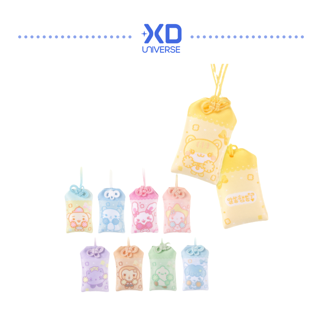 [PREORDER DEADLINE 10/7] Hearts2Hearts The 2nd Mini Album [Lemon Tang] Official Merchandise - Random Lucky Charm