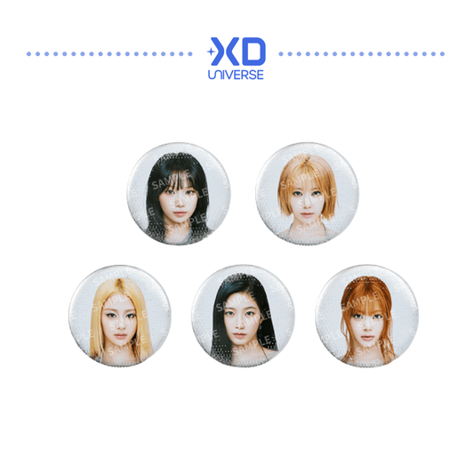 [PREORDER] LE SSERAFIM TOUR ‘PUREFLOW’ Official Merch - Lucky Draw (Photo Can Badge)
