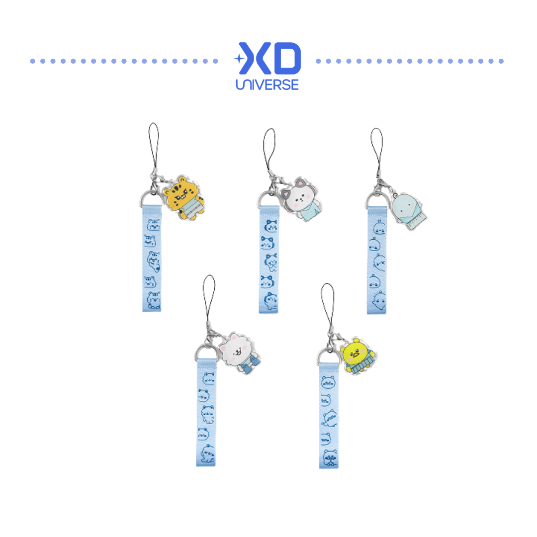 [PREORDER] LE SSERAFIM TOUR ‘PUREFLOW’ Official Merch - FIM'S CLUB Strap Keyring