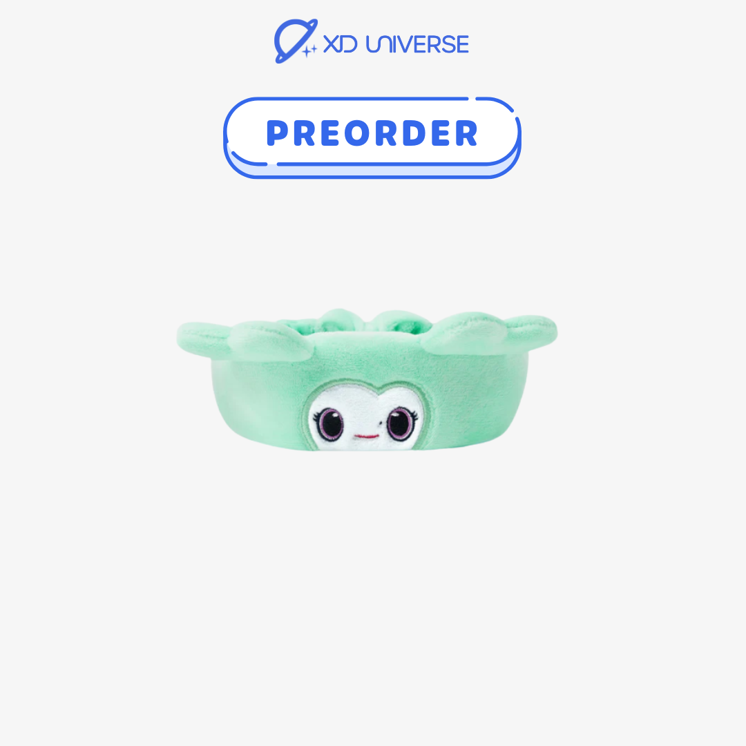 [PREORDER] TWICE LOVELYS CANDYBONG ∞ COVER / JYP JAPAN POPUP STORE 2025 TWICE OFFICIAL GOODS "Holiday Morning”