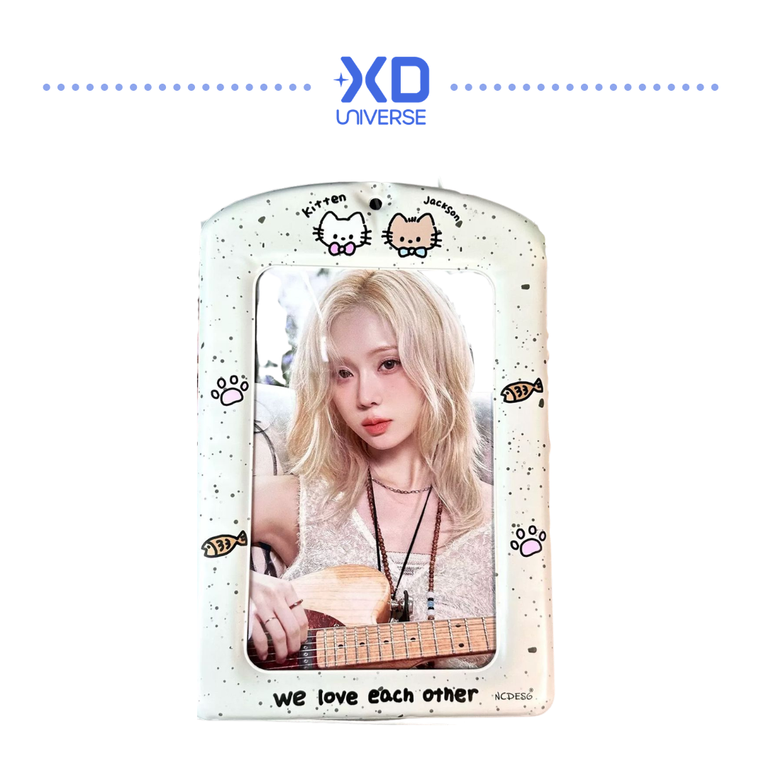 CAT A4 PHOTOCARD HOLDER