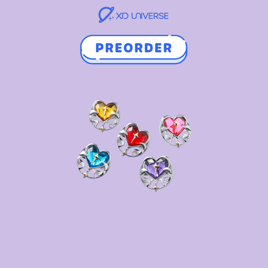 [PREORDER] ILLIT Badge / SUMMER MOON with ILLIT Merch