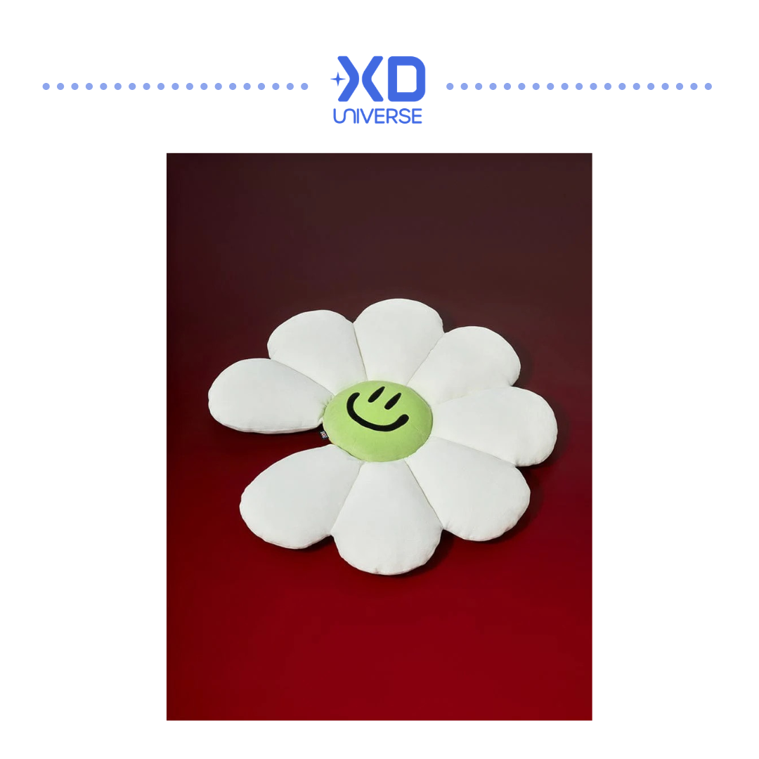 GD G-DRAGON X ZO&FRIENDS [ZOAful Winter] Official MD - A&NE CUSHION